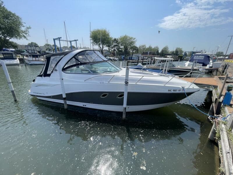 2013 Rinker 310 Express Cruiser