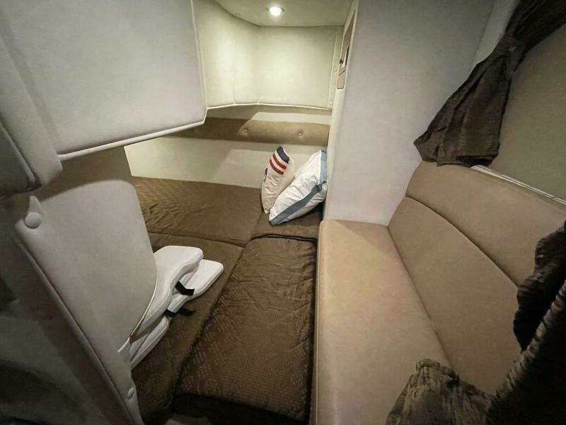 2013 Rinker 310 Express Cruiser