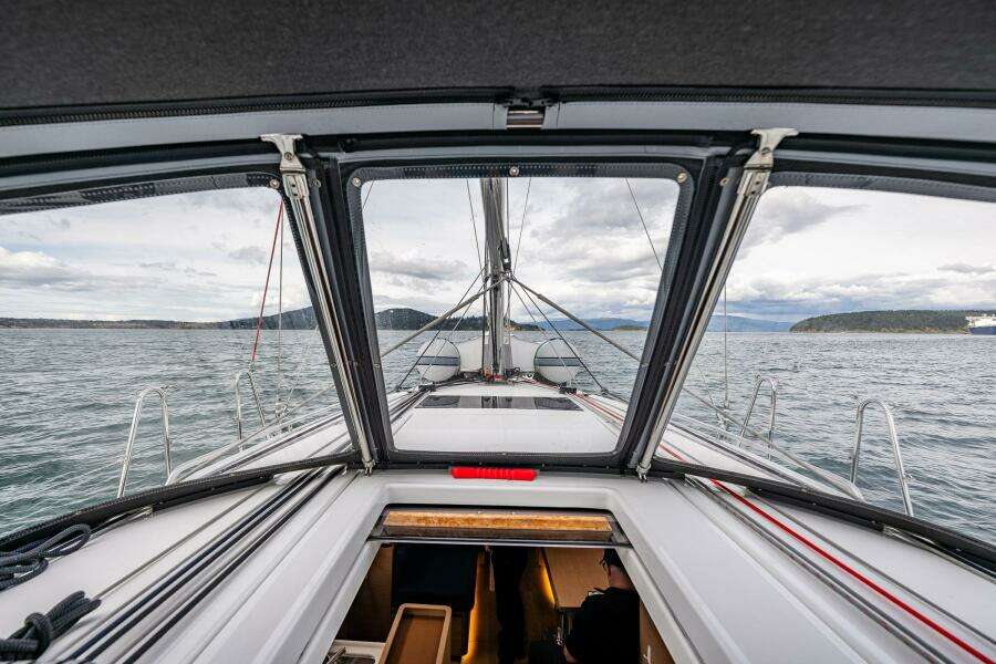 2022 Jeanneau Sun Odyssey 410