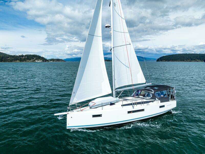 2022 Jeanneau Sun Odyssey 410