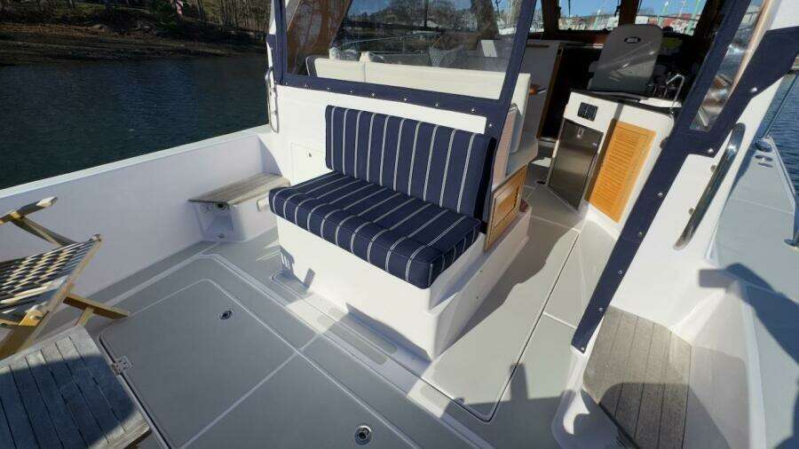 2022 True North 34 Outboard Express