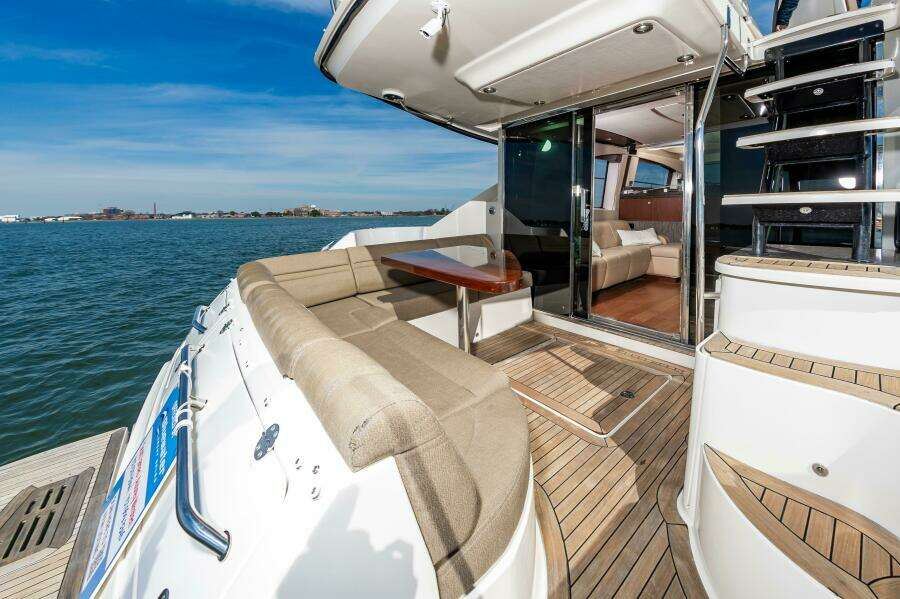 2015 Sea Ray 510 Fly