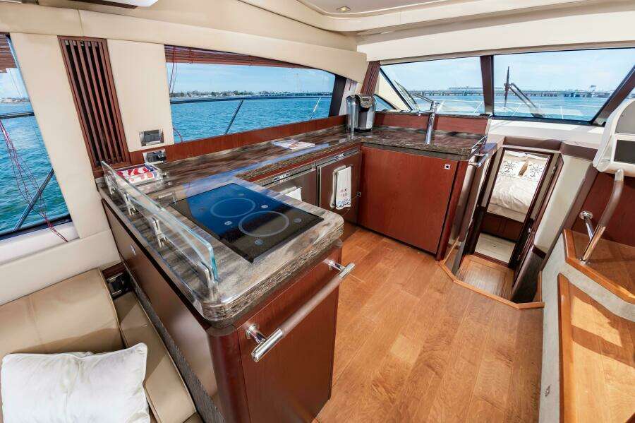 2015 Sea Ray 510 Fly