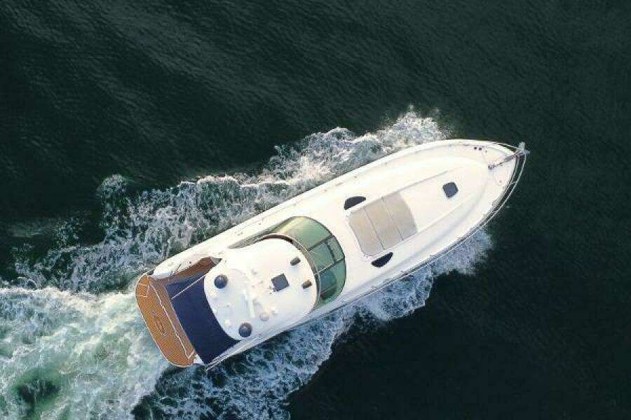 2005 Sea Ray 500 Sundancer