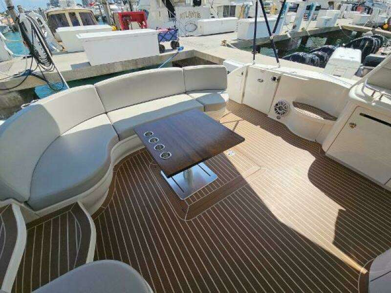 2005 Sea Ray 500 Sundancer