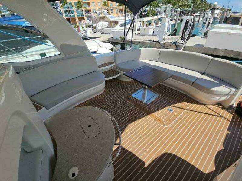 2005 Sea Ray 500 Sundancer