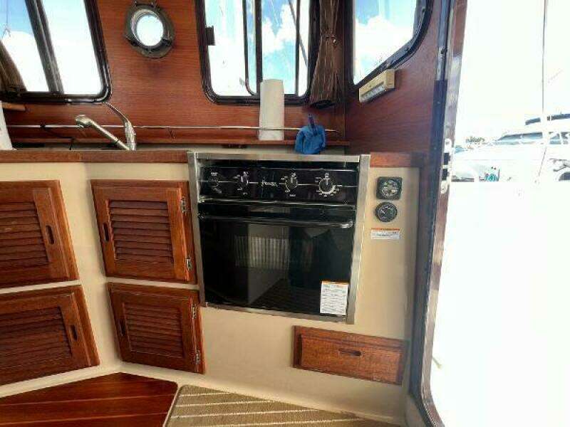 2011 Ranger Tugs R-29