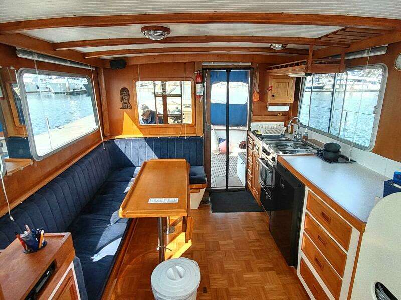 1981 Cheoy Lee 35 Sedan Trawler