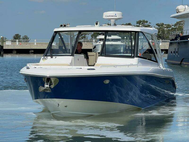 2019 Everglades 340 Dual Console "Solamare"-
