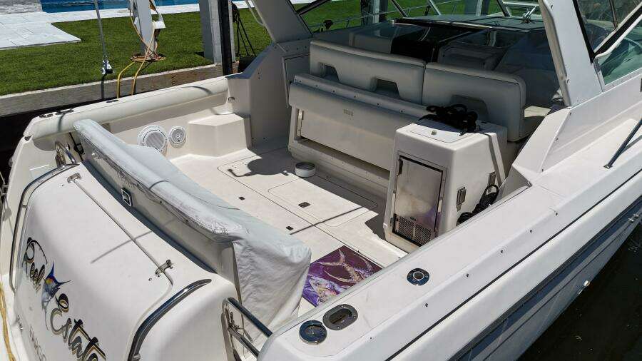 1998 Tiara Yachts 3500 Express