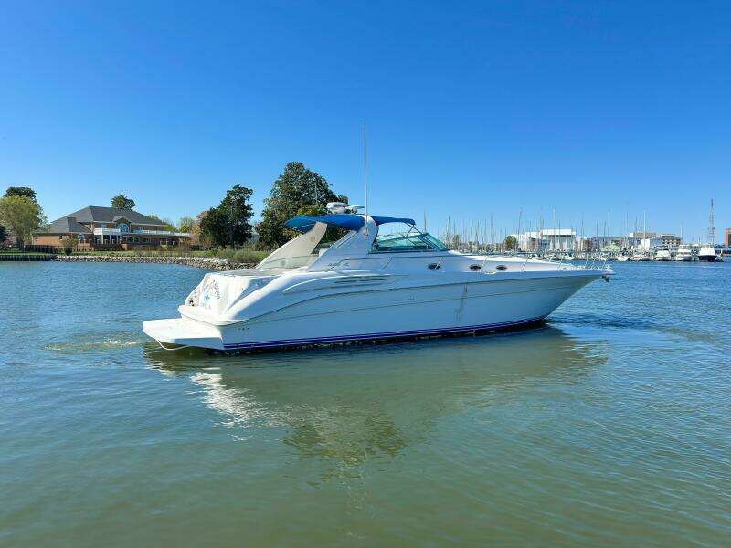 1997 Sea Ray 450 Sundancer