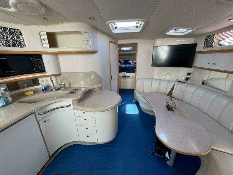 1997 Sea Ray 450 Sundancer