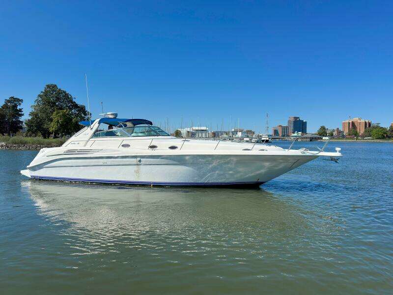 1997 Sea Ray 450 Sundancer