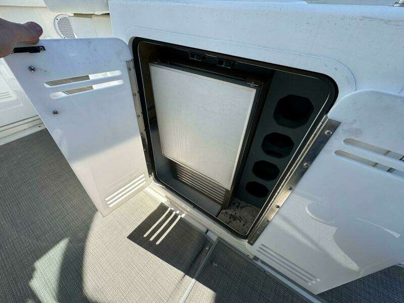 1997 Sea Ray 450 Sundancer