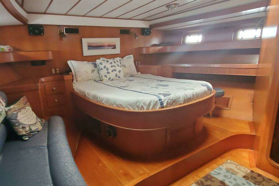 1989 Tayana 55 Centercockpit