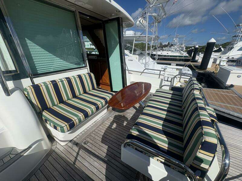 2016 Sabre 38 Salon Express