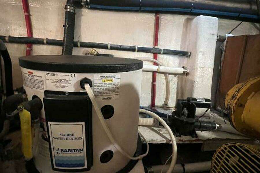 1986 Gulfstar 44 Aft Cabin MY