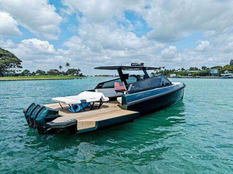 2023 Wally Wallytender 43X