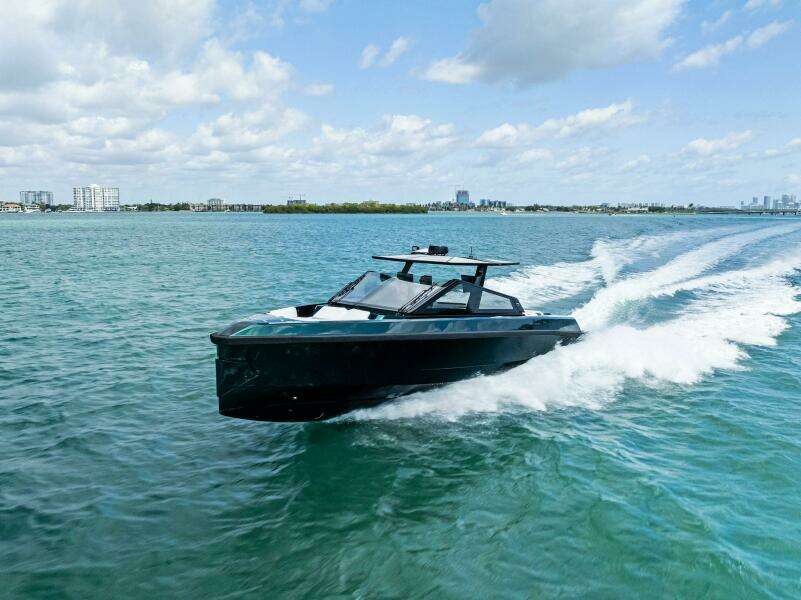 2023 Wally Wallytender 43X