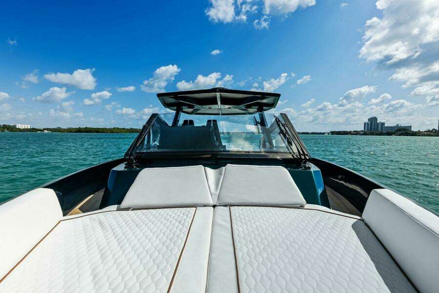 2023 Wally Wallytender 43X