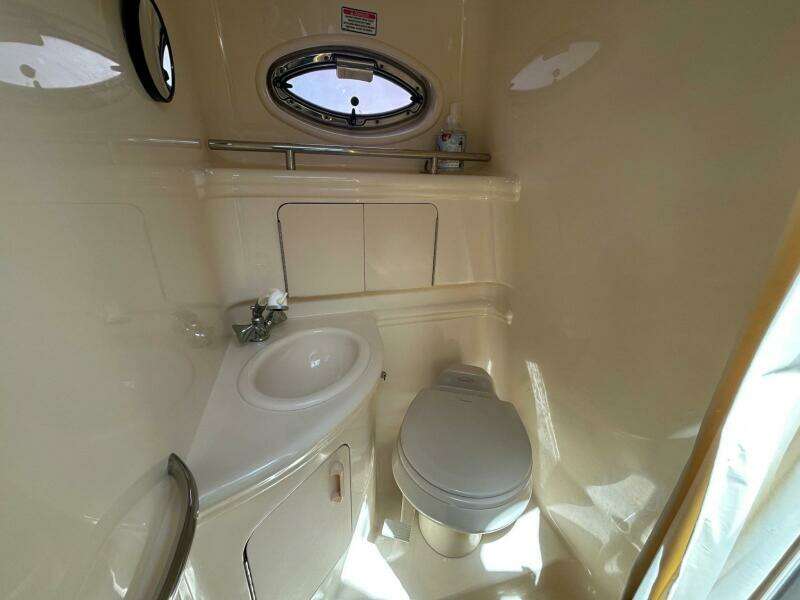 2004 Sea Ray 280 Sundancer