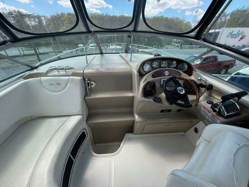 2004 Sea Ray 280 Sundancer