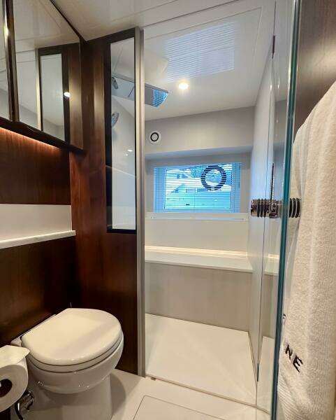 2023 Fairline Phantom 65