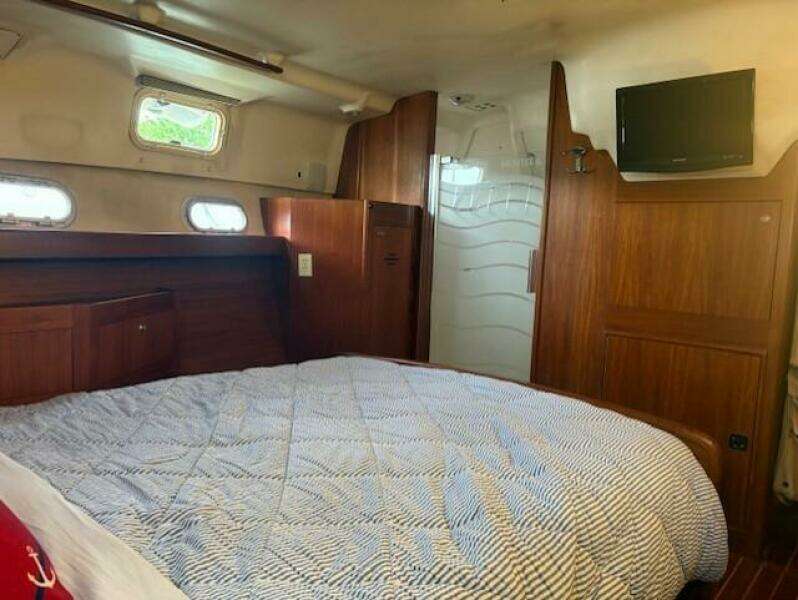 1999 Hunter Passage 450