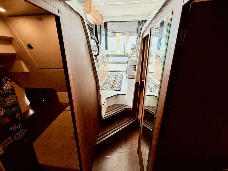 2022 Jeanneau NC 1095 Coupe