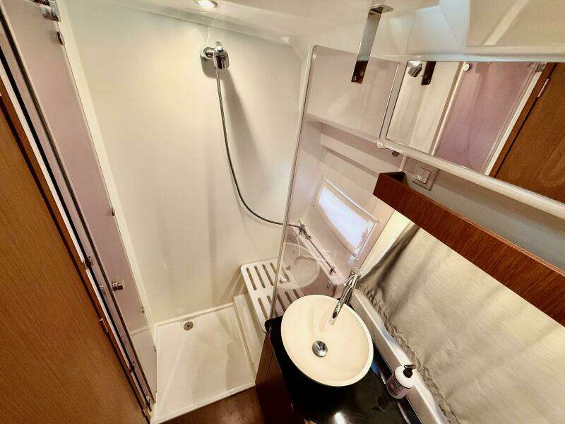 2022 Jeanneau NC 1095 Coupe