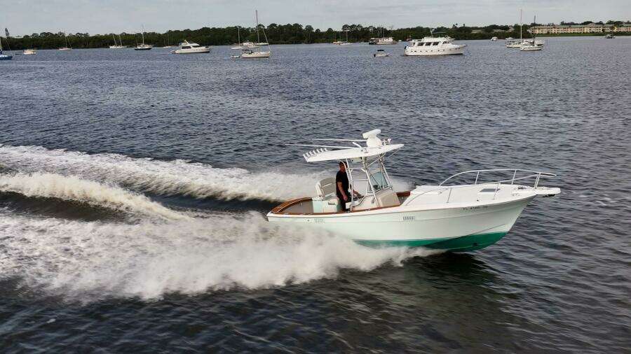 2009 Bimini 24 Center Console