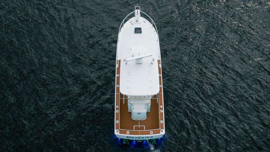 2009 Bimini 24 Center Console
