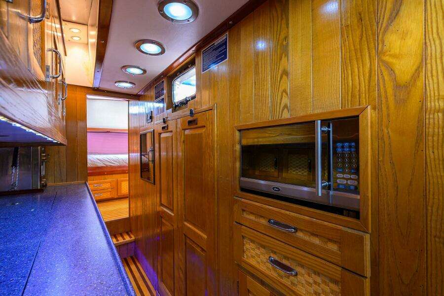 2013 Custom 46 Dennis Schreibert Schooner