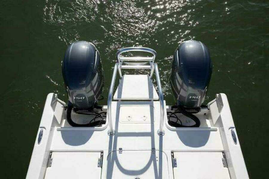 2022 World Cat 235 CC