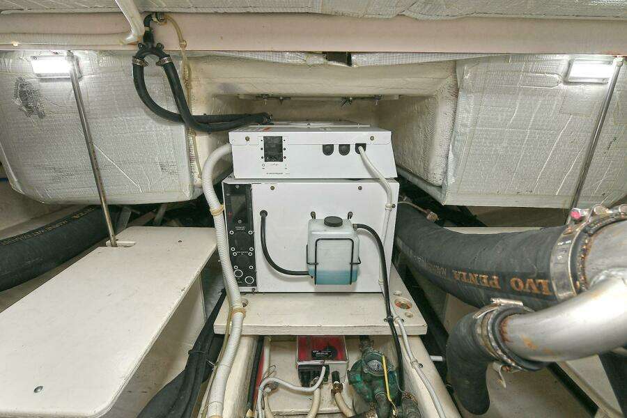 2015 Tiara Yachts C44 Coupe