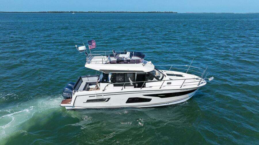 2020 Jeanneau NC 1095 Fly