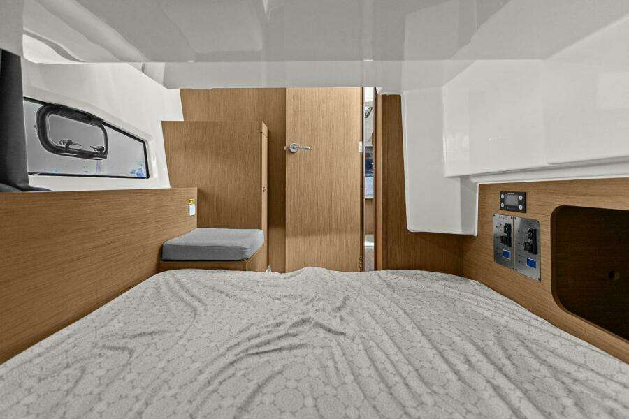 2020 Jeanneau NC 1095 Fly