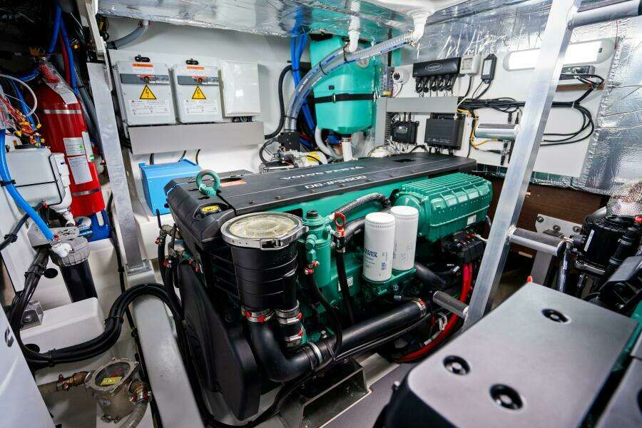 2024 46 Prestige Flybridge -Engine Room
