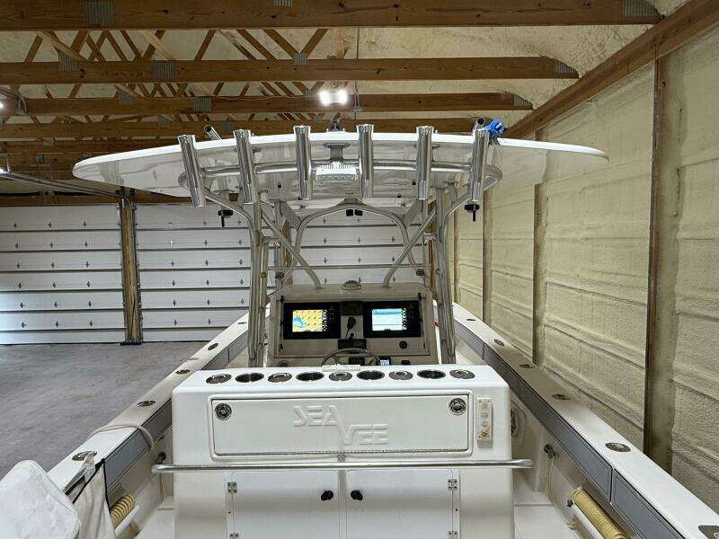 2011 SeaVee 340I Open