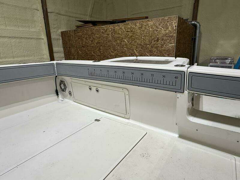 2011 SeaVee 340I Open