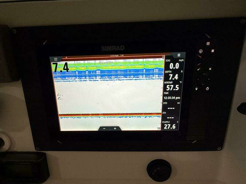 2011 SeaVee 340I Open