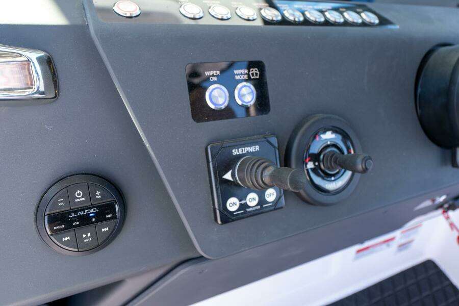 2025 Axopar CCX Center Console