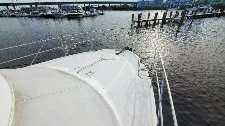 Foredeck Forward Port