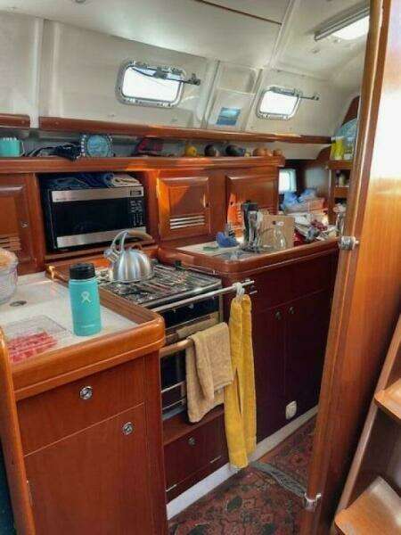 2005 Beneteau 423