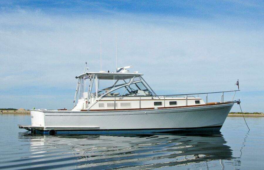 1998 Grand Banks 38 Eastbay EX