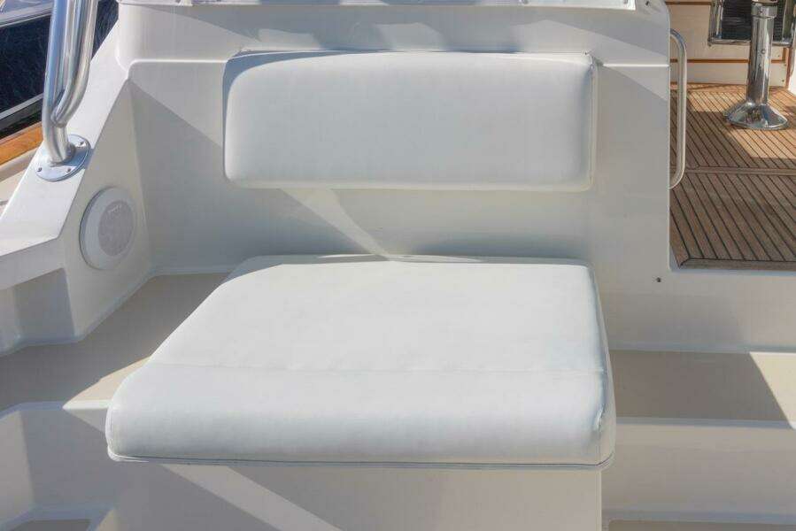 1998 Grand Banks 38 Eastbay EX