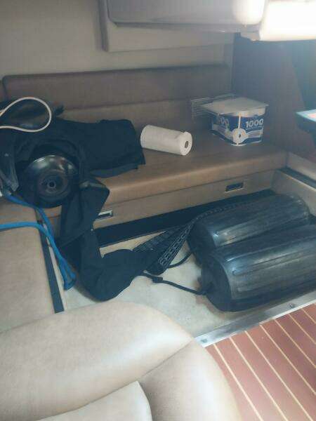 2011 Monterey 340 Sport Yacht