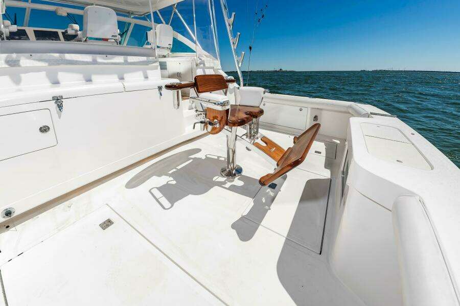 2008 Cabo 40 Express