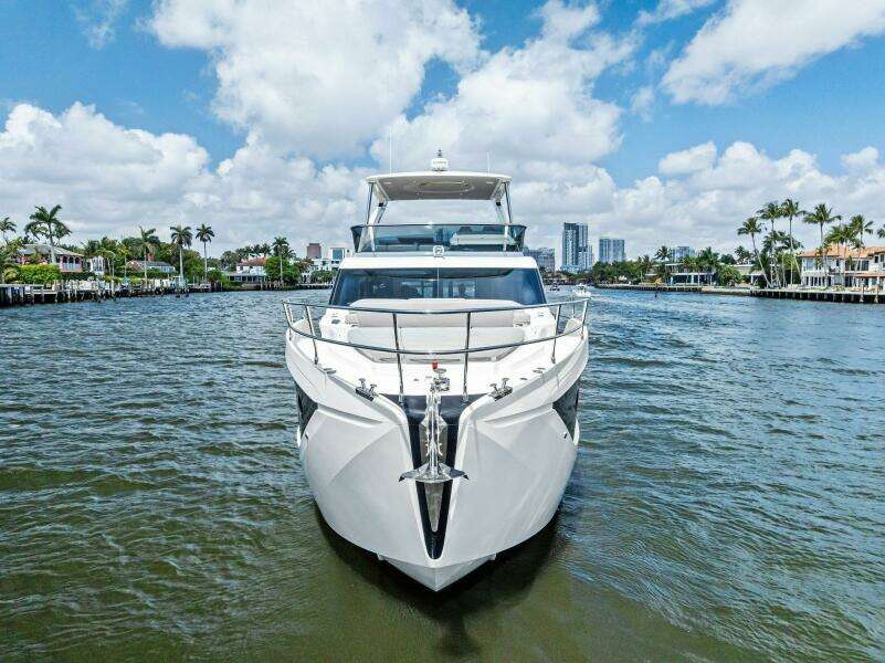2023 Absolute 52 Fly
