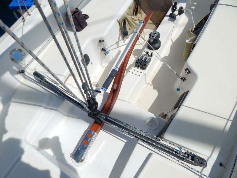 2008 e Sailing Yachts E33